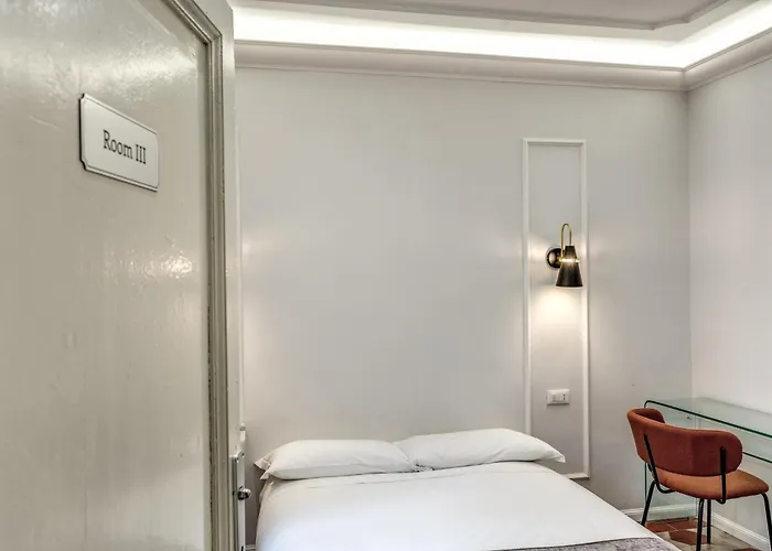 Lilith's Domus 4* Рим